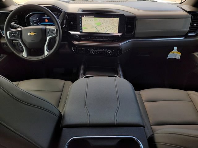 Used 2025 Chevrolet Silverado 2500 LT w/ Texas Edition AWD/4WD image 23