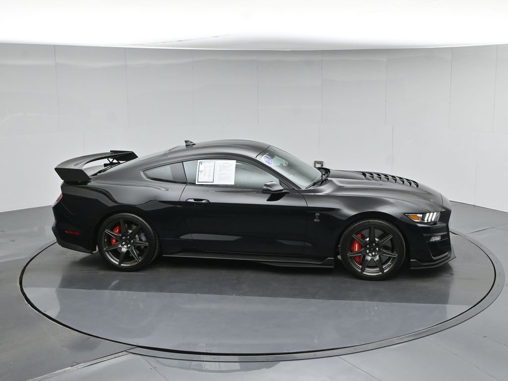 Certified 2021 Ford Mustang Shelby GT500 w/ Carbon Fiber Track Pack RWD image 55
