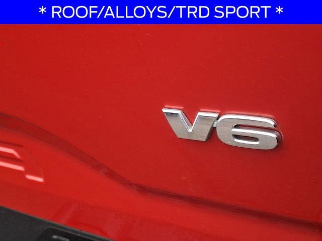 Used 2017 Toyota Tacoma TRD Sport AWD/4WD image 31
