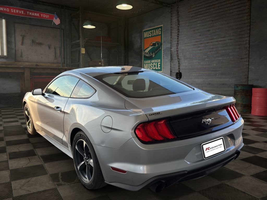 Certified 2020 Ford Mustang Coupe RWD image 4