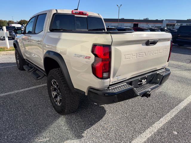 Used 2026 Chevrolet Colorado Trail Boss AWD/4WD image 6