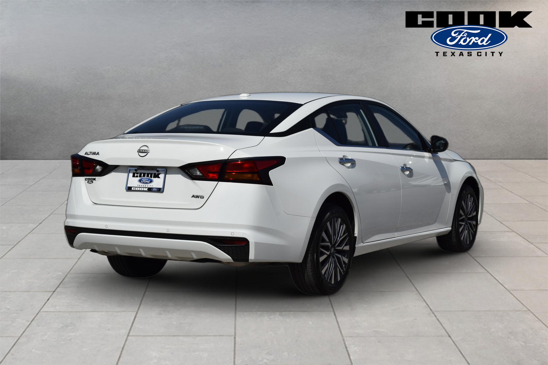 Used 2025 Nissan Altima 2.5 SV AWD/4WD image 3
