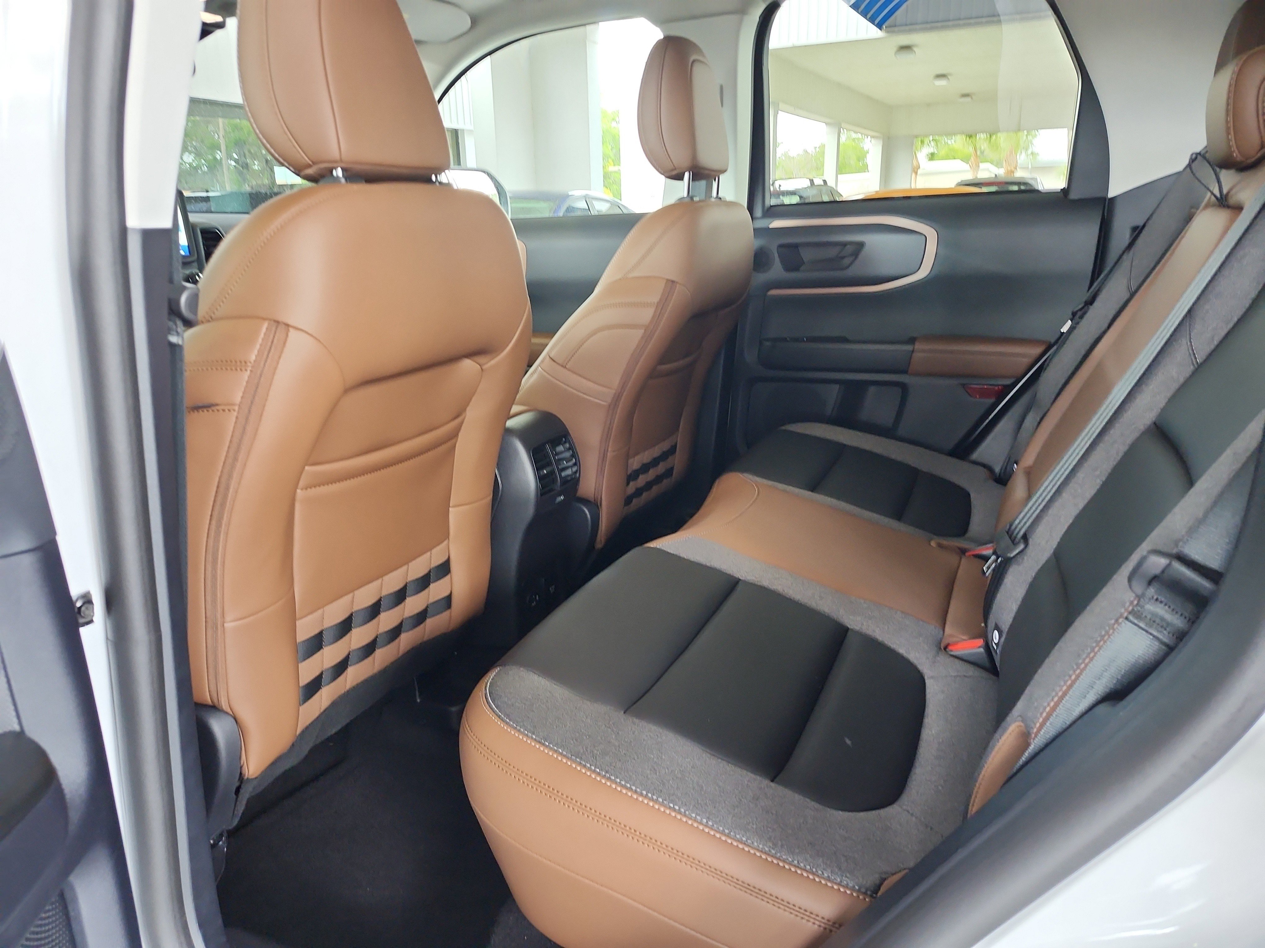 Certified 2024 Ford Bronco Sport Outer Banks w/ Tech Package image 17