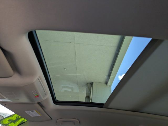 Used 2023 Volkswagen Atlas SEL Premium image 24