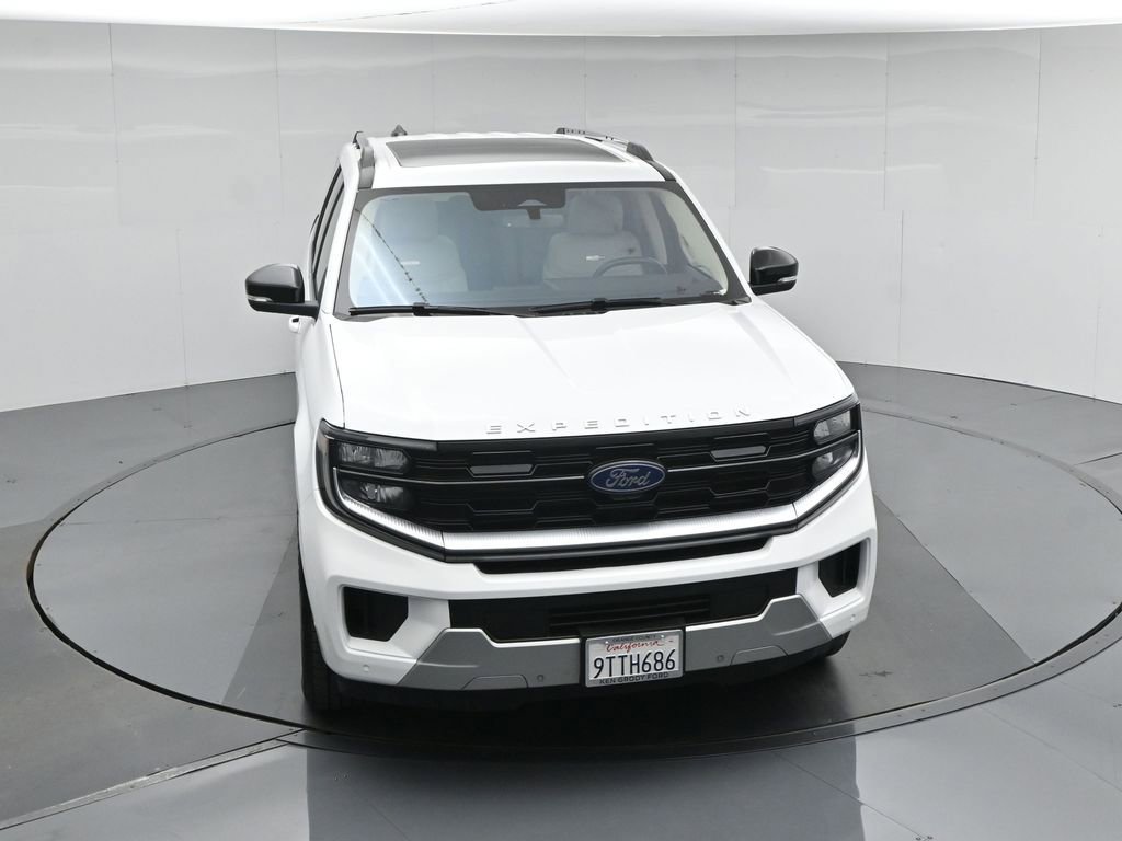 Certified 2025 Ford Expedition Platinum AWD/4WD image 48