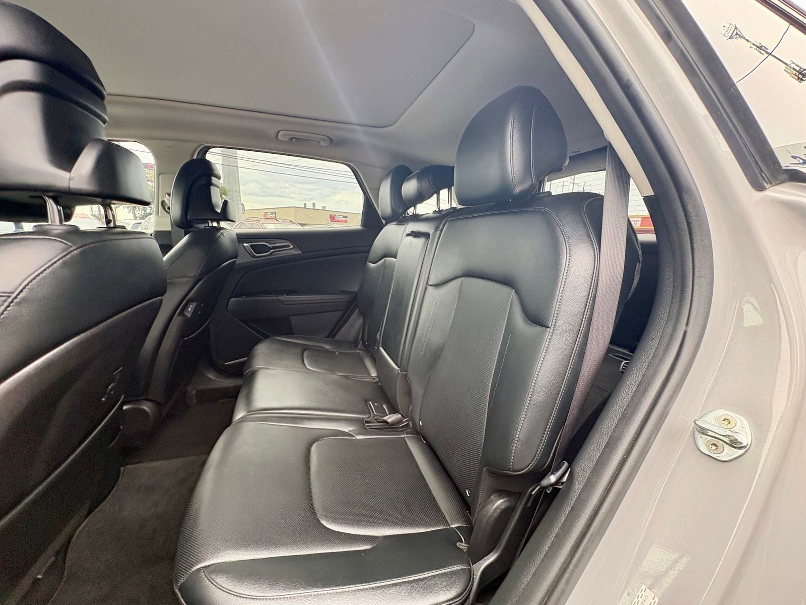 Used 2023 Kia Sportage SX FWD image 10