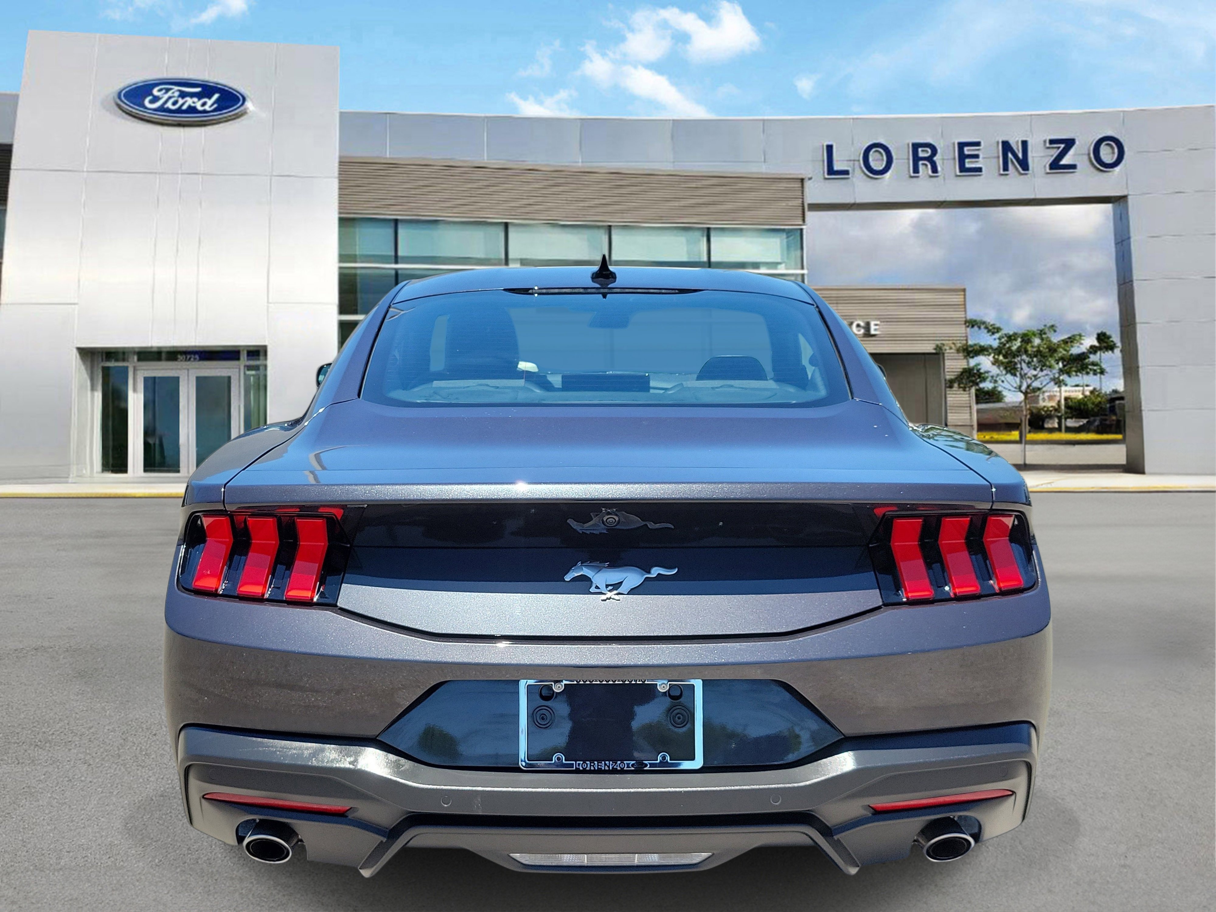 Certified 2024 Ford Mustang Coupe RWD image 6