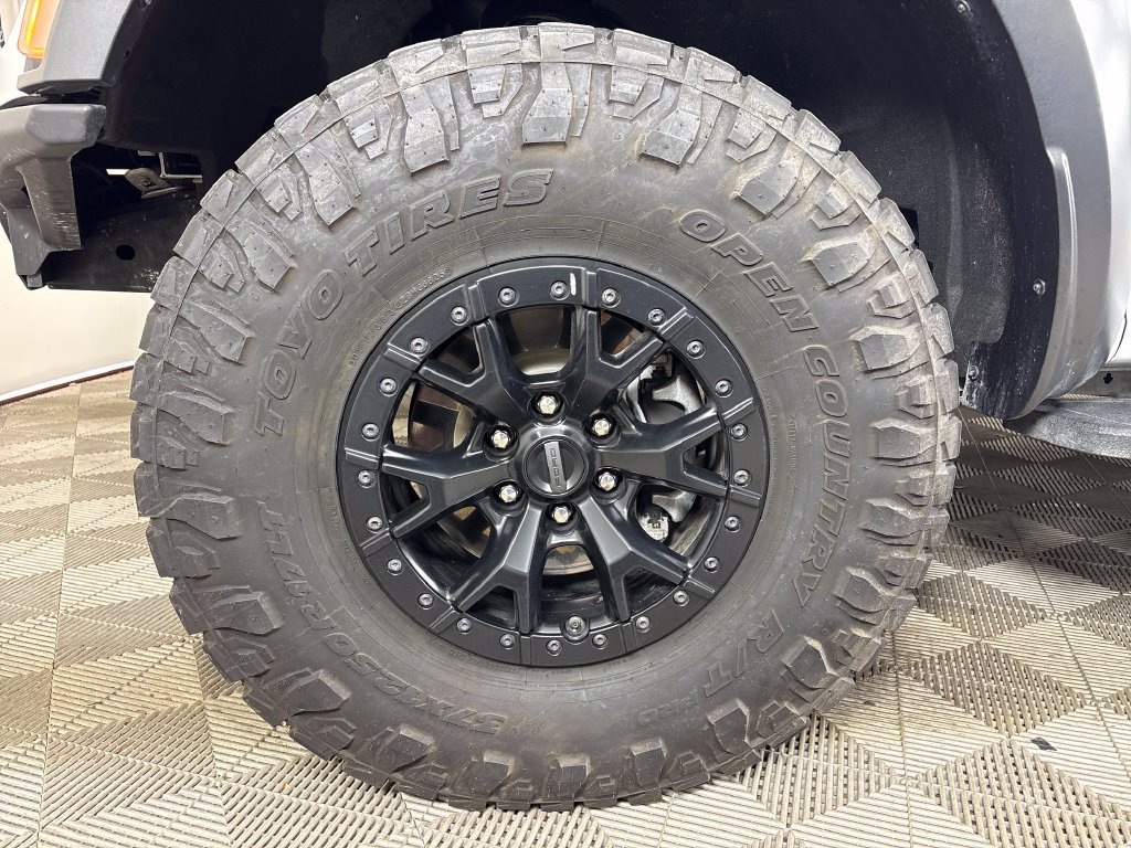 Certified 2023 Ford F150 Raptor w/ Raptor 37 Performance Package AWD/4WD image 12