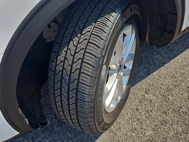 Certified 2022 Ford Escape SE AWD/4WD image 30