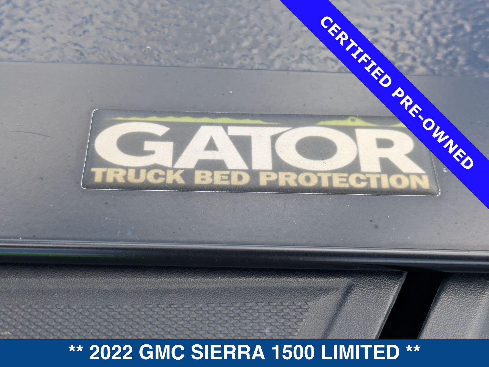 Used 2022 GMC Sierra 1500 SLT w/ SLT Premium Plus Package AWD/4WD image 14