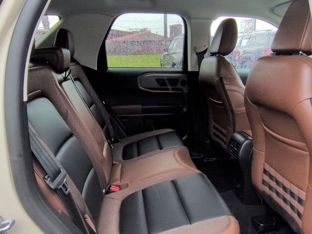 Certified 2025 Ford Bronco Sport Outer Banks w/ Outer Banks Tech Package+ image 28