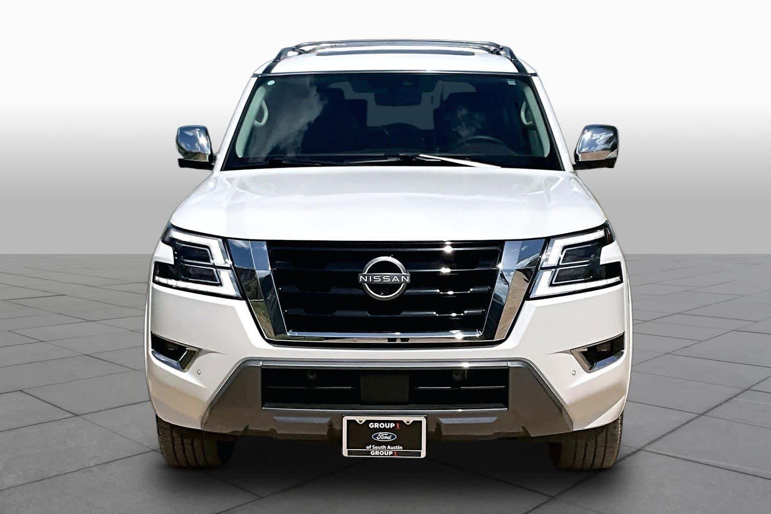 Used 2022 Nissan Armada Platinum w/ Captain's Chairs Package AWD/4WD image 4