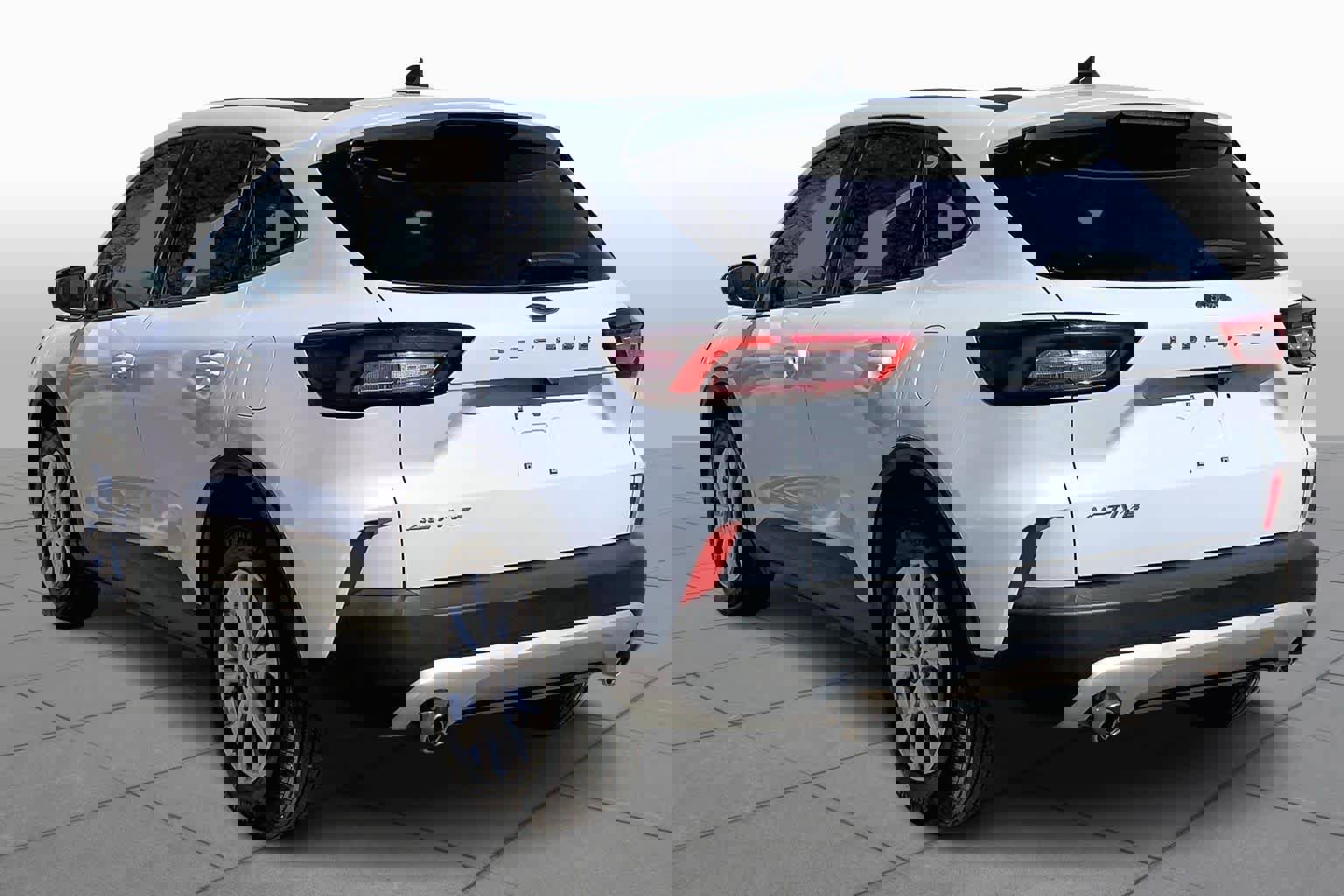 Certified 2025 Ford Escape Active FWD image 4