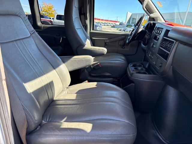 Used 2023 Chevrolet Express 3500 LS RWD image 8