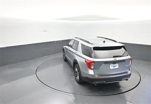 Certified 2023 Ford Explorer XLT w/ Equipment Group 202A image 25