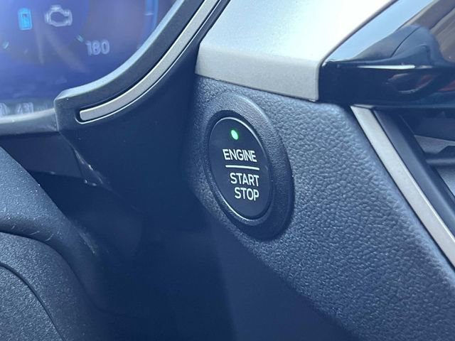 Certified 2022 Ford Escape SEL w/ Technology Package AWD/4WD image 28