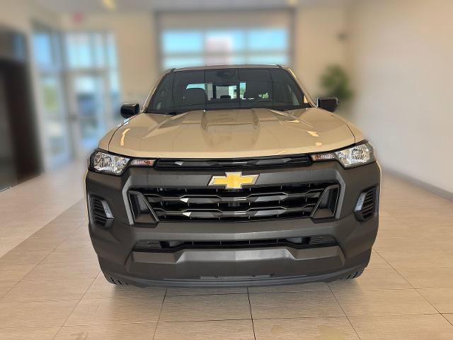 Used 2024 Chevrolet Colorado W/T w/ Safety Package RWD image 5