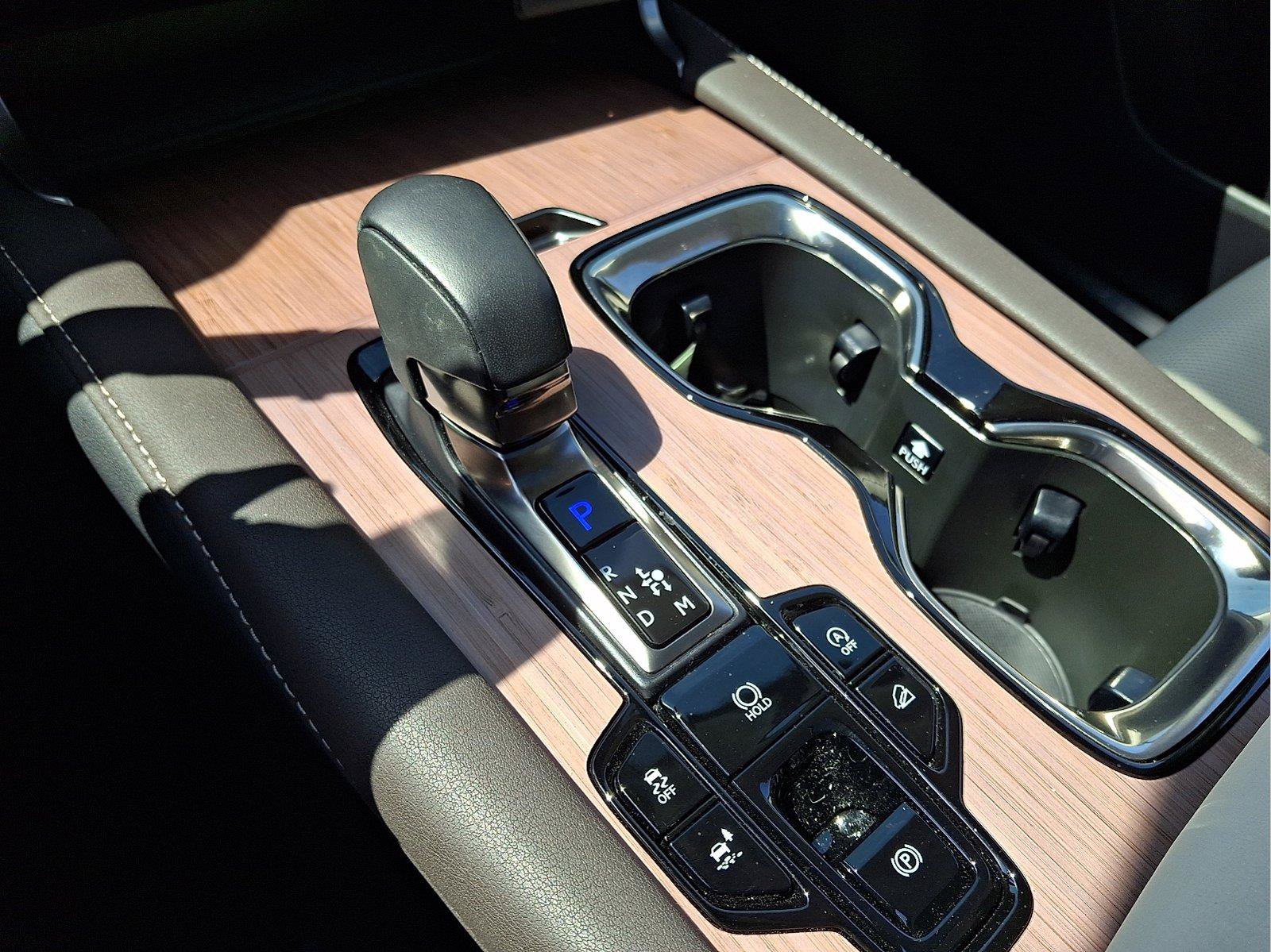 Used 2024 Lexus RX 350 Premium w/ Cold Area Package AWD/4WD image 13