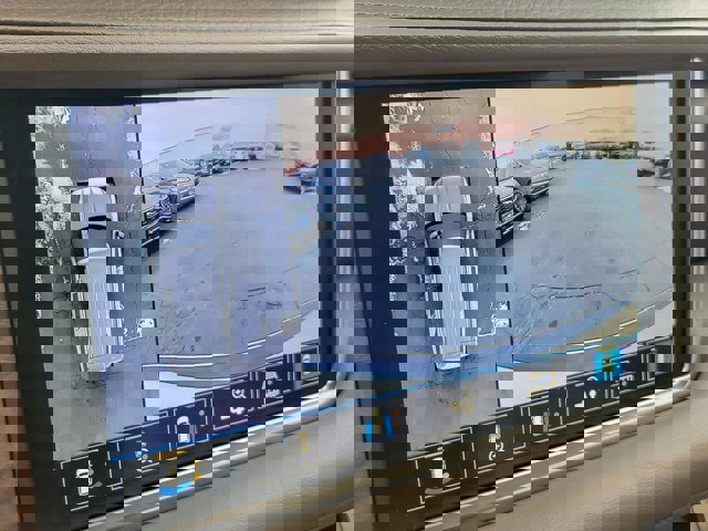 Used 2021 GMC Yukon Denali image 21