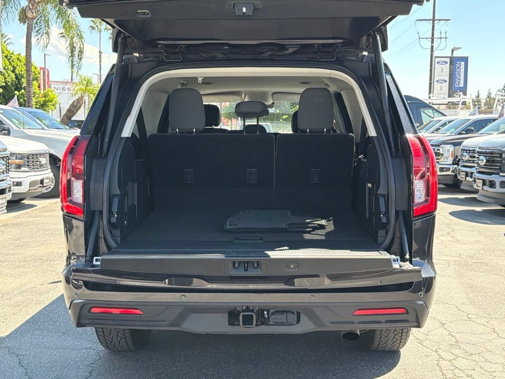 Certified 2025 Ford Expedition Max Active AWD/4WD image 15