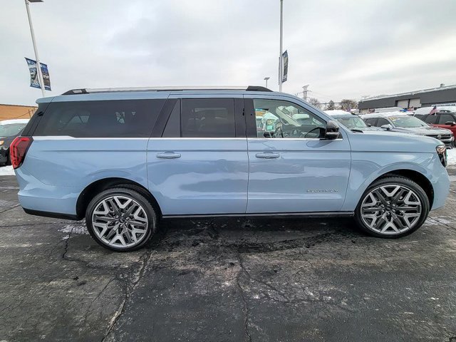 Certified 2025 Ford Expedition Max Platinum w/ Platinum Ultimate Package image 11