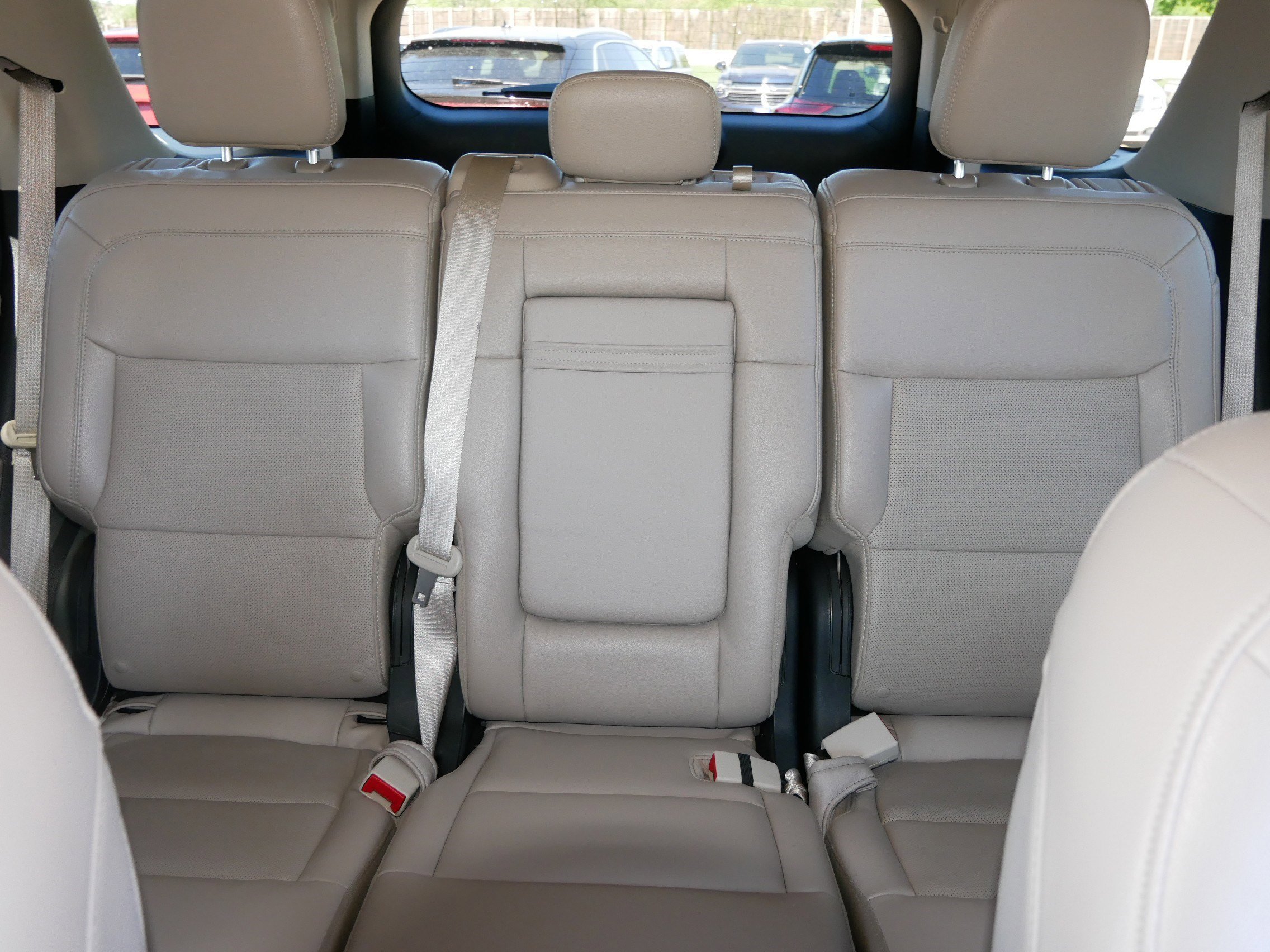 Certified 2023 Ford Explorer Limited AWD/4WD image 13