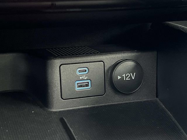 Certified 2022 Ford Escape Titanium w/ Class II Trailer Tow Package image 27