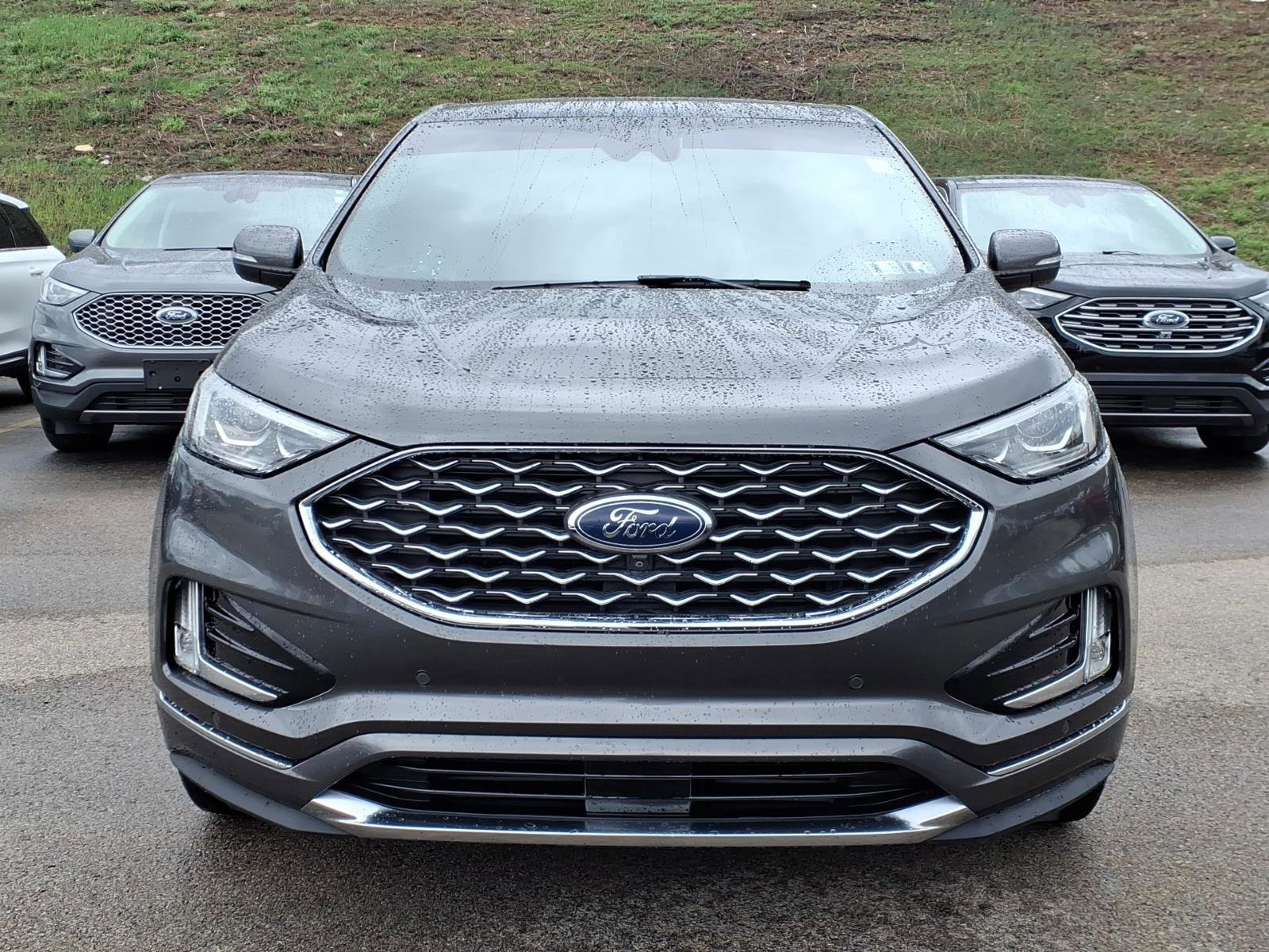 Certified 2020 Ford Edge Titanium w/ Equipment Group 301A image 5