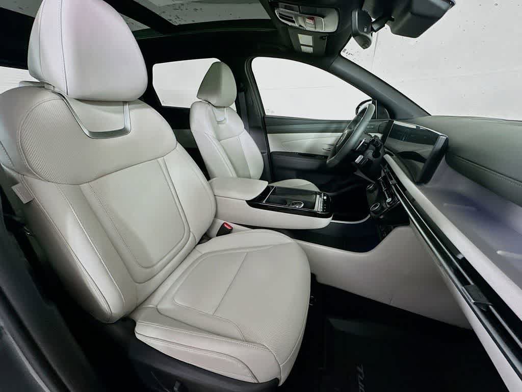 Used 2026 Hyundai Tucson Limited AWD/4WD image 15