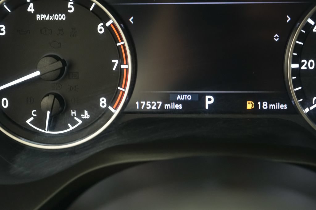 Used 2024 Nissan Rogue SV AWD/4WD image 17