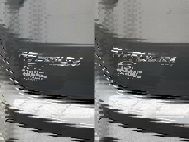 Certified 2024 Ford Edge Titanium image 39