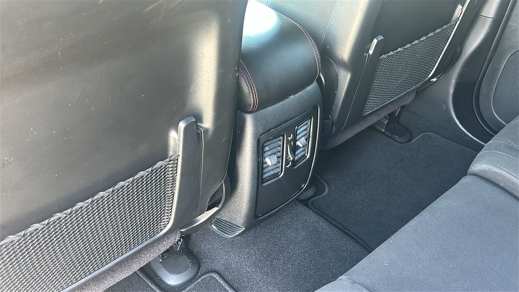 Used 2025 Dodge Durango GT RWD image 20