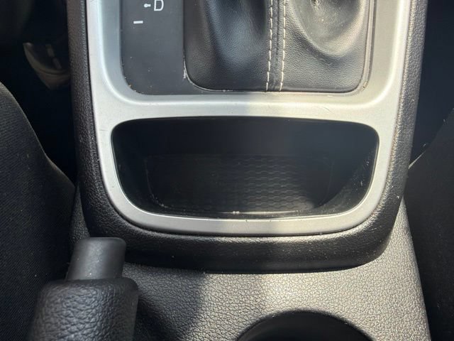 Used 2021 Hyundai Venue SE FWD image 25
