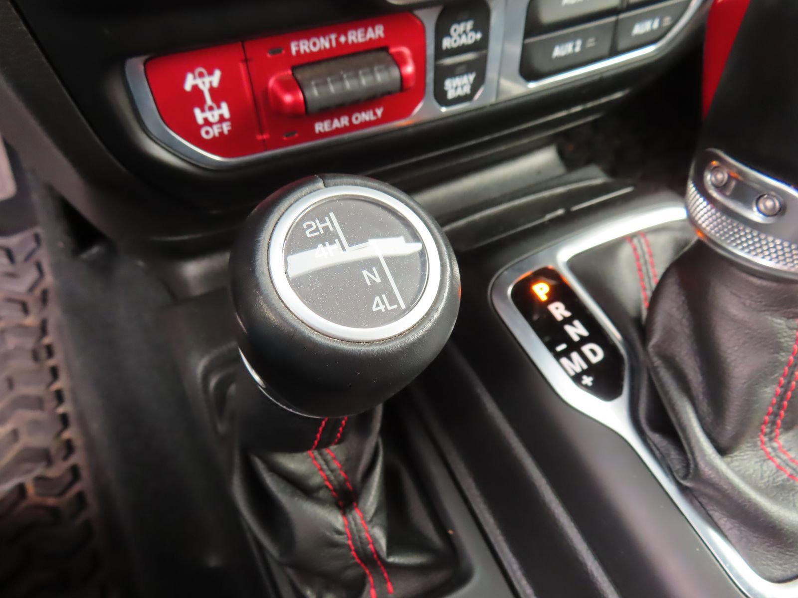 Used 2022 Jeep Wrangler Unlimited Rubicon w/ Xtreme Recon 35" Tire Package image 29