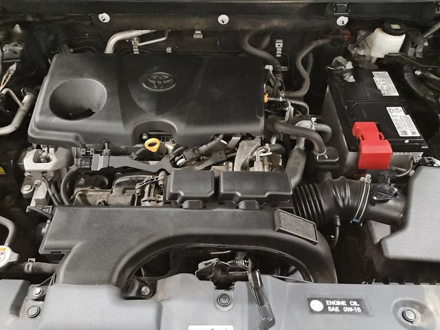 Used 2021 Toyota RAV4 XLE Premium AWD/4WD image 26