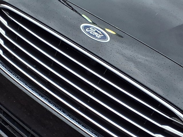 Certified 2020 Ford Fusion SE FWD image 22