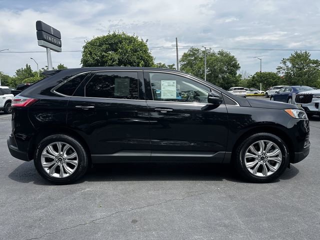 Certified 2023 Ford Edge Titanium AWD/4WD image 4