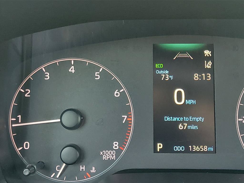 Used 2025 Toyota Corolla SE FWD image 25
