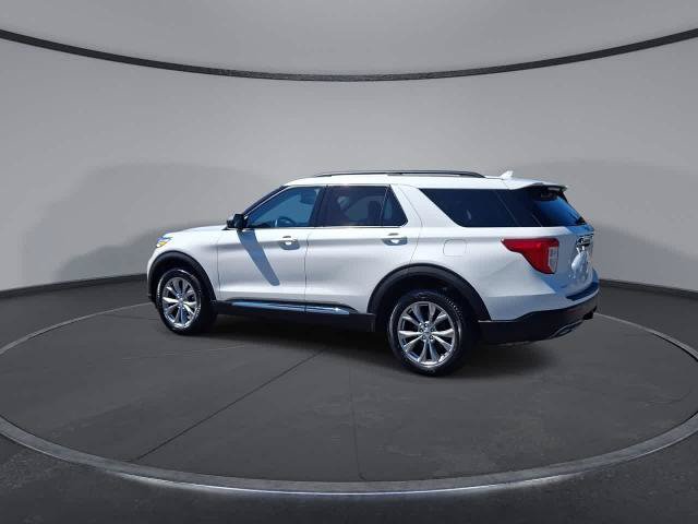 Certified 2023 Ford Explorer XLT w/ Equipment Group 202A AWD/4WD image 6