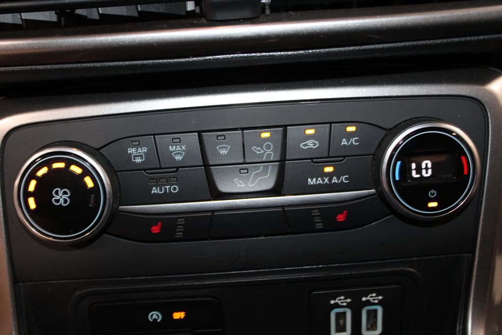 Certified 2021 Ford EcoSport SE FWD image 36