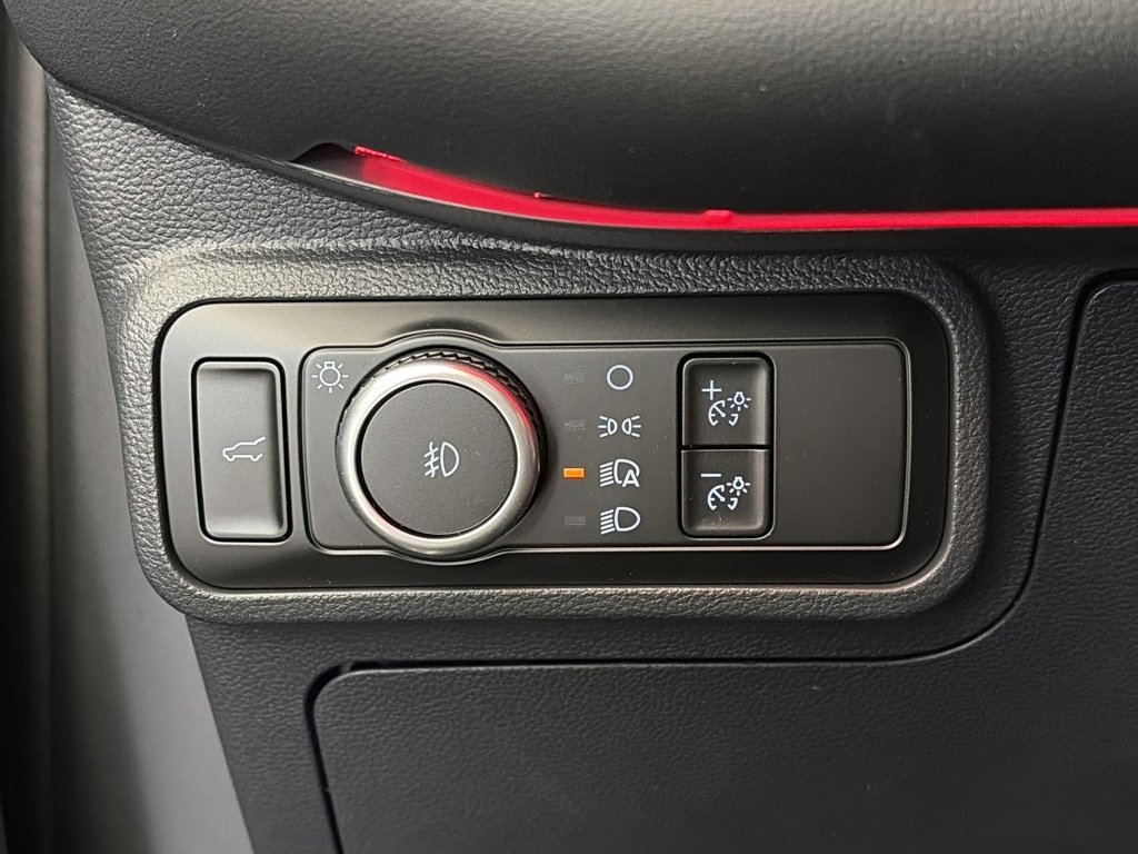 Certified 2025 Ford Explorer ST-Line w/ Premium Package image 24