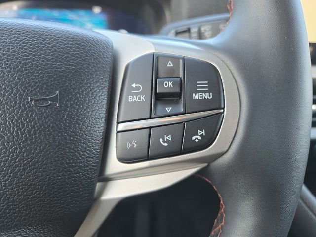 Certified 2025 Ford Explorer Active w/ Active Comfort Package AWD/4WD image 23