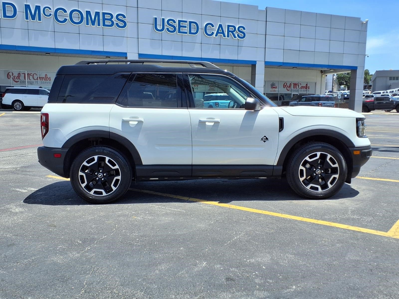Certified 2023 Ford Bronco Sport Outer Banks w/ Tech Package AWD/4WD image 5