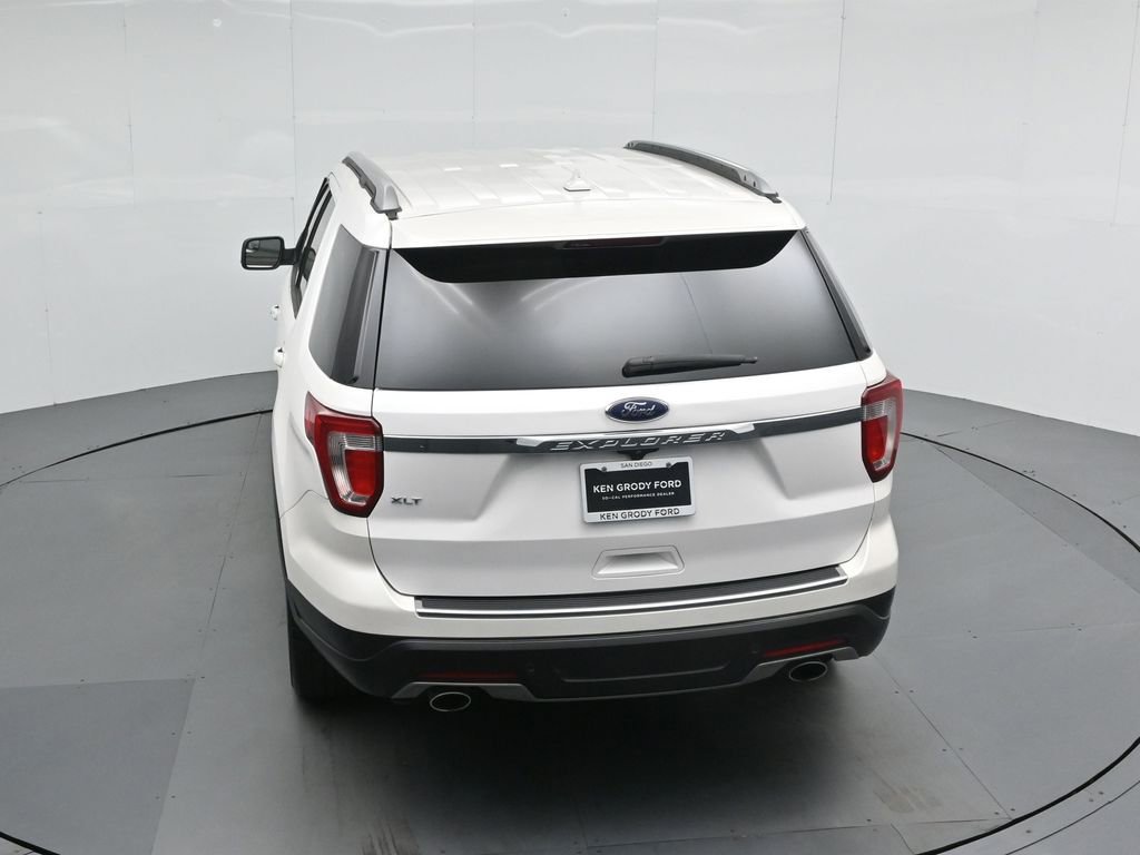 Certified 2018 Ford Explorer XLT w/ Equipment Group 202A FWD image 41