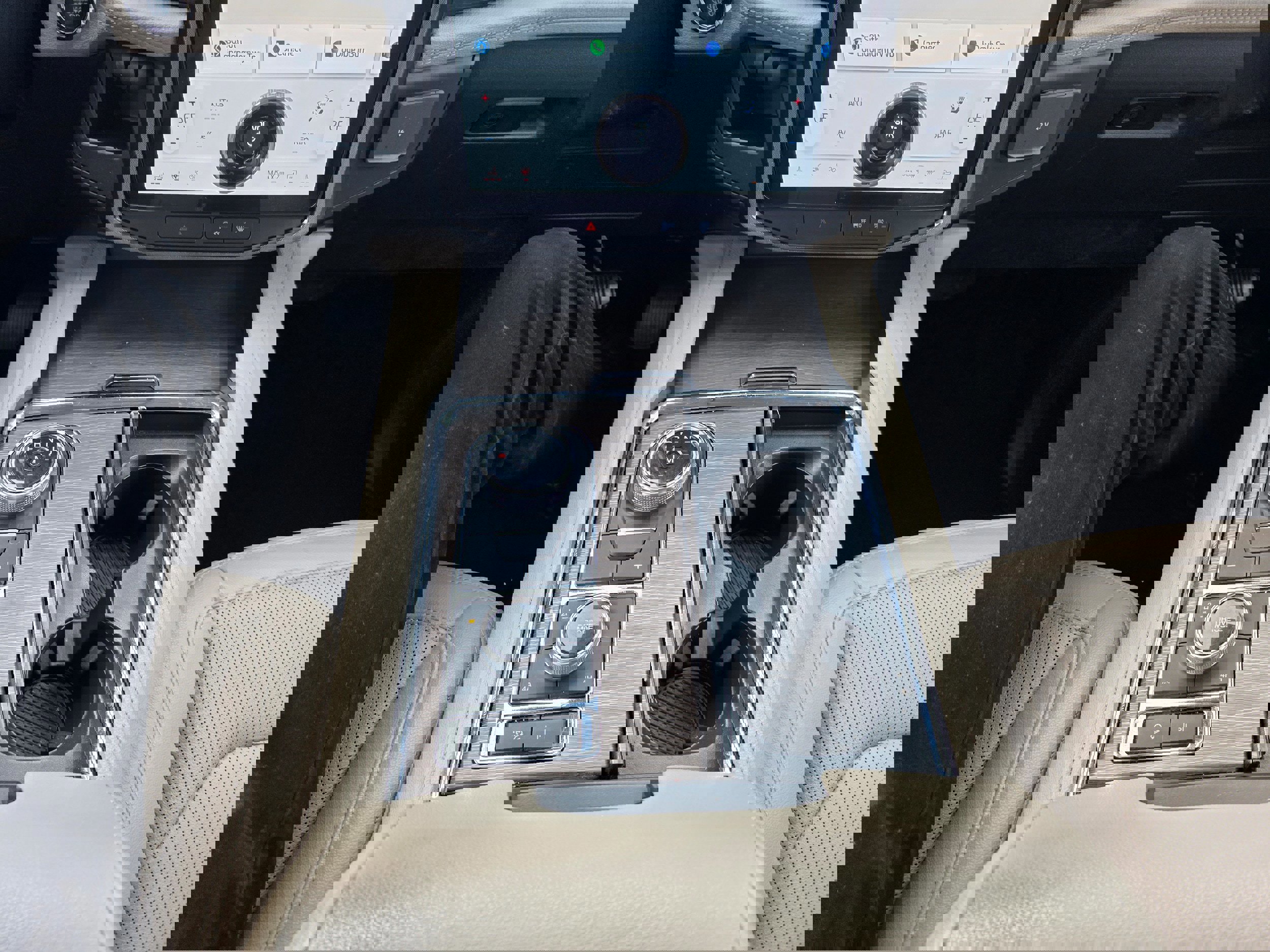 Certified 2022 Ford Expedition Limited image 13