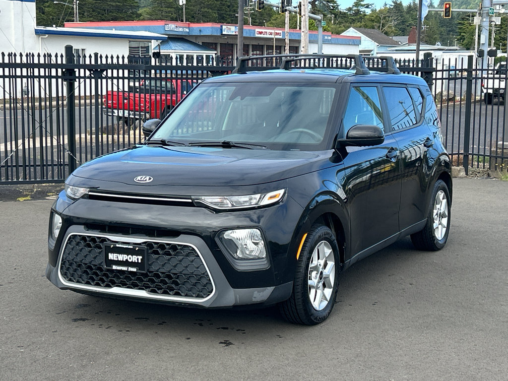 Used 2020 Kia Soul S FWD image 4