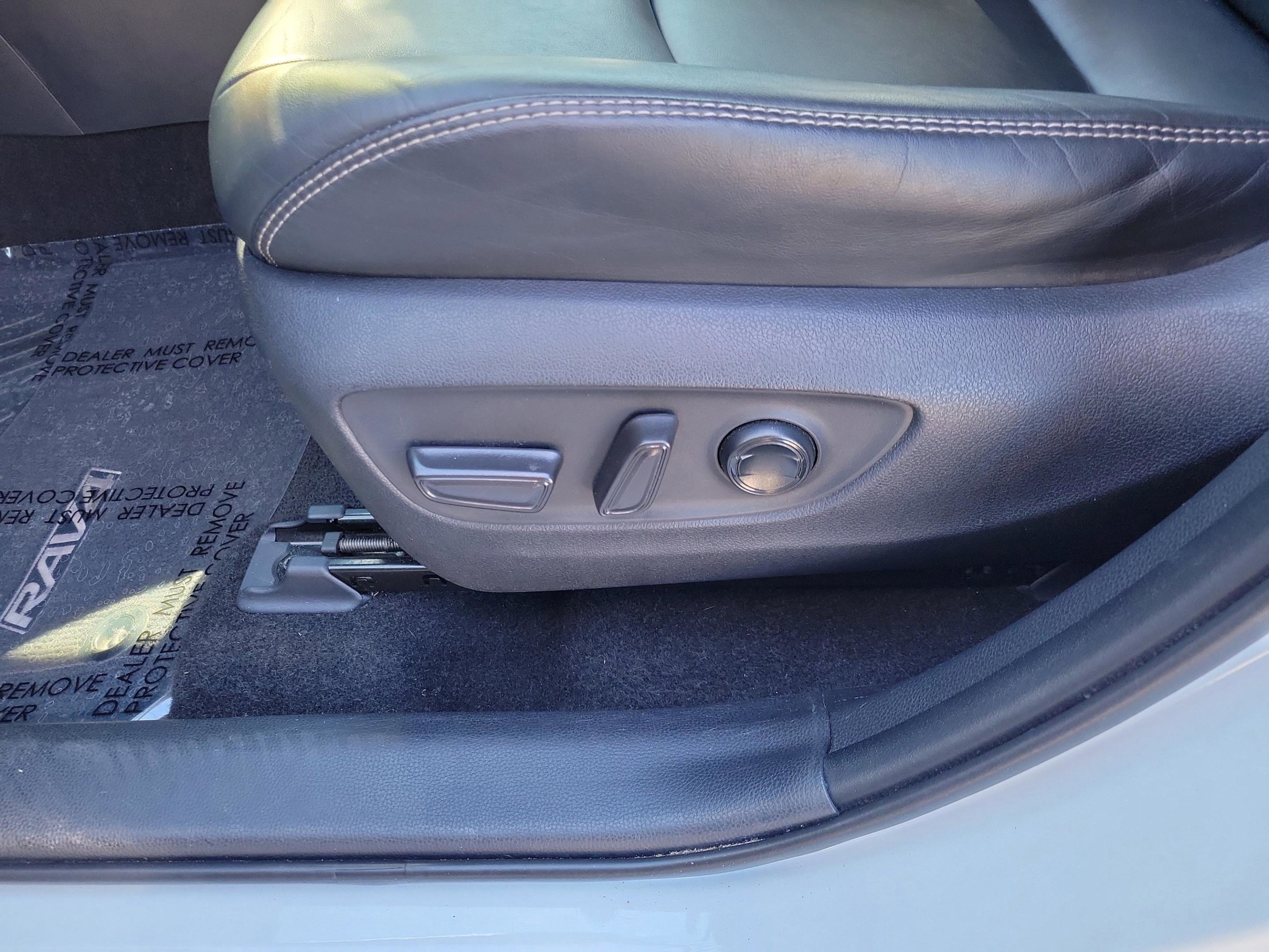 Used 2019 Toyota RAV4 XLE Premium w/ Advanced Technology Package image 7