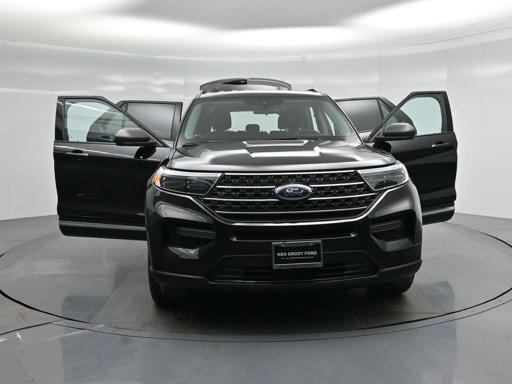 Certified 2022 Ford Explorer XLT image 51