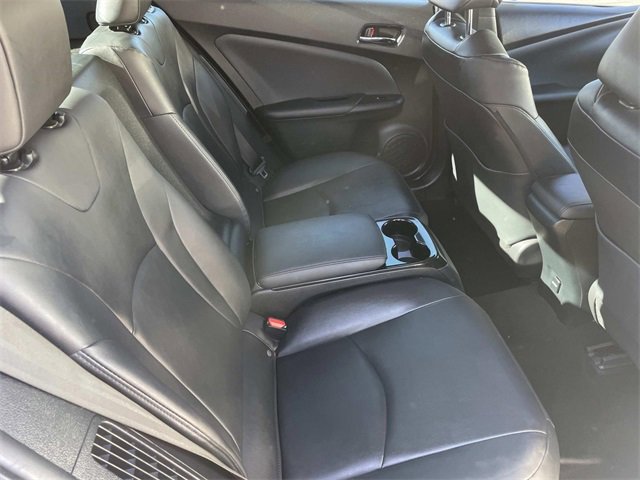 Used 2017 Toyota Prius Prime Advanced image 32