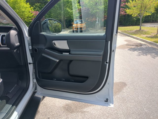 Certified 2025 Ford Expedition Active RWD image 36
